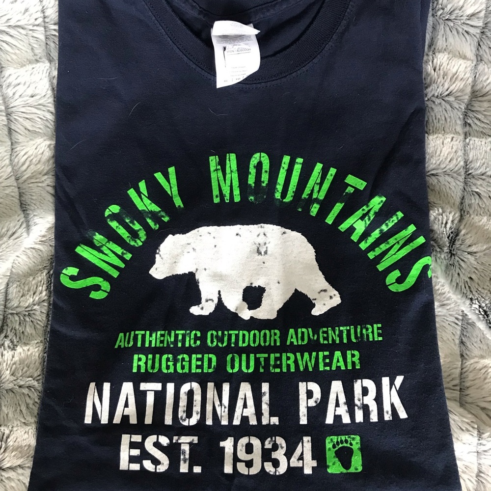 Smoky Mountains Men’s Navy T-Shirt